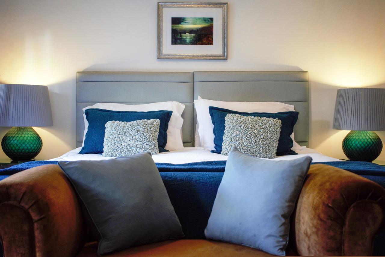 Hotel White Horse & Griffin à Whitby Extérieur photo