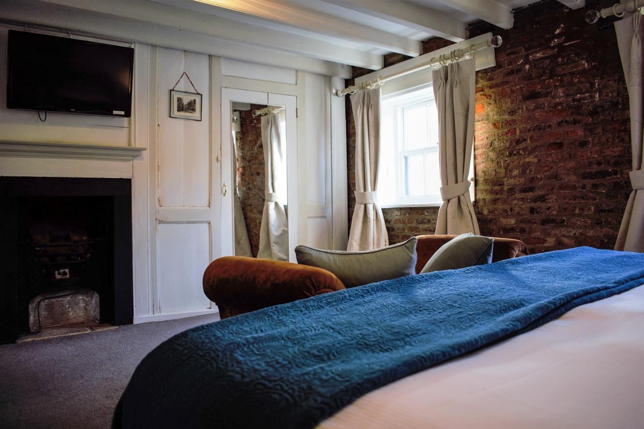 Hotel White Horse & Griffin à Whitby Extérieur photo