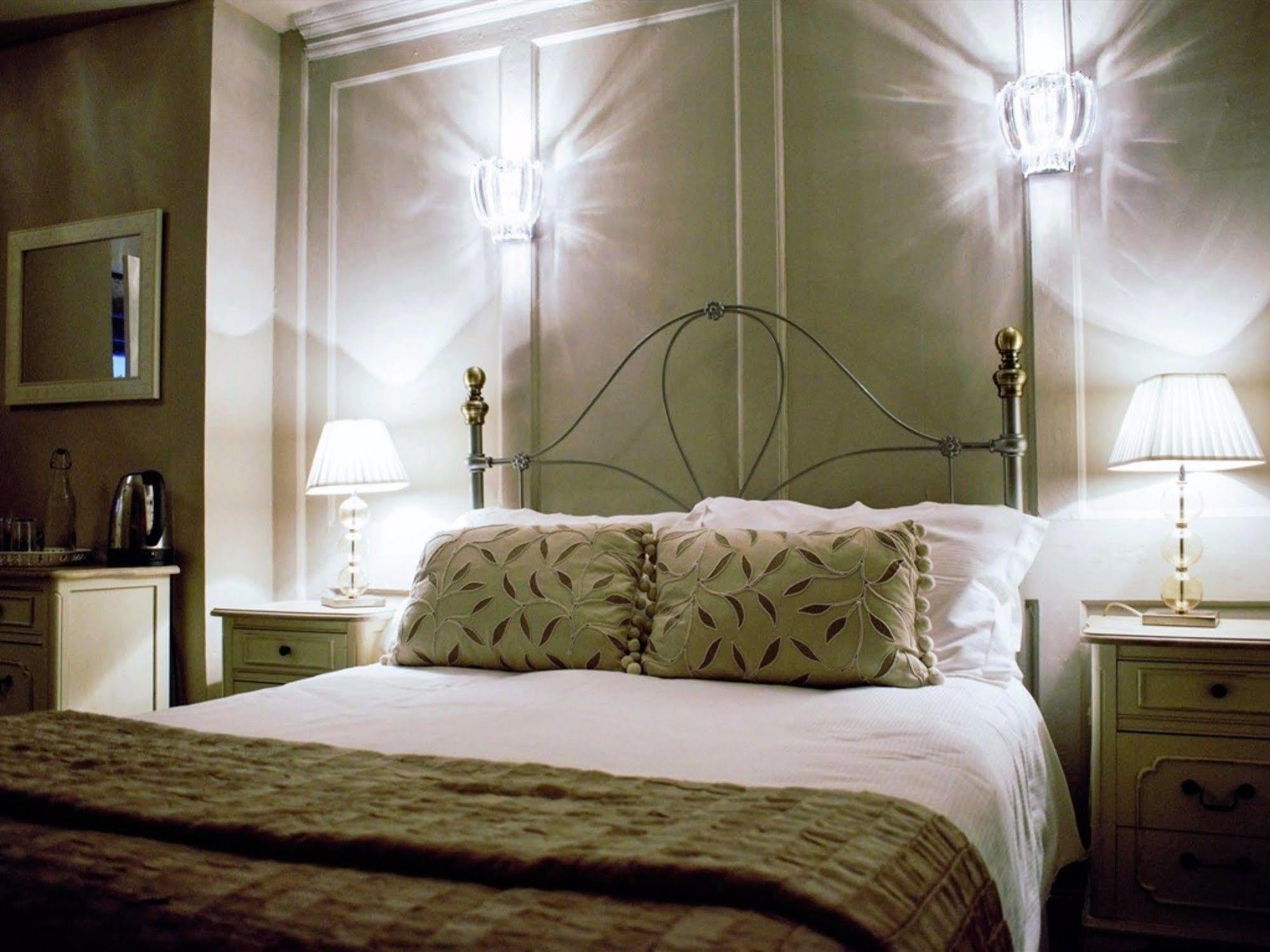 Hotel White Horse & Griffin à Whitby Extérieur photo