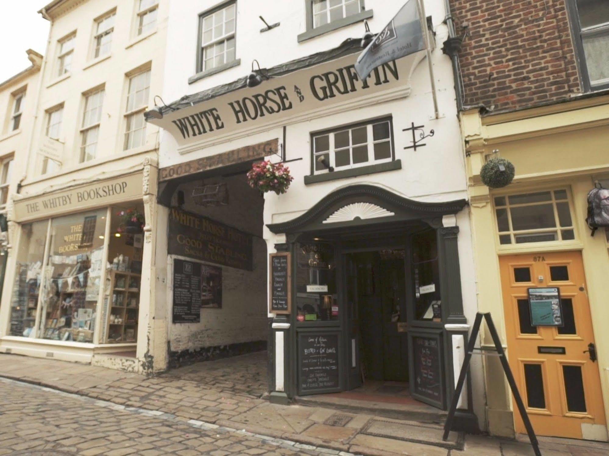 Hotel White Horse & Griffin à Whitby Extérieur photo